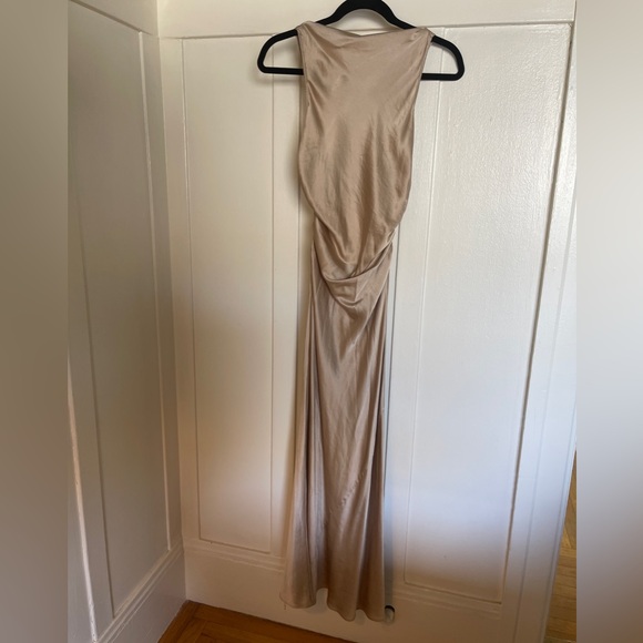 NWOT Reformation Reformation Casette Silk Maxi Dress in Sand Tan - size 6 - Picture 11 of 13